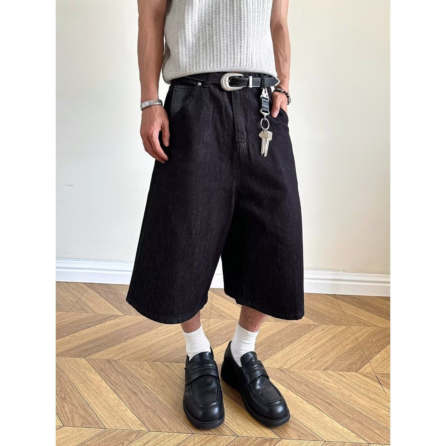 Pantaloncini in Denim da Uomo  - Embroidery Simple recensione e prezzo