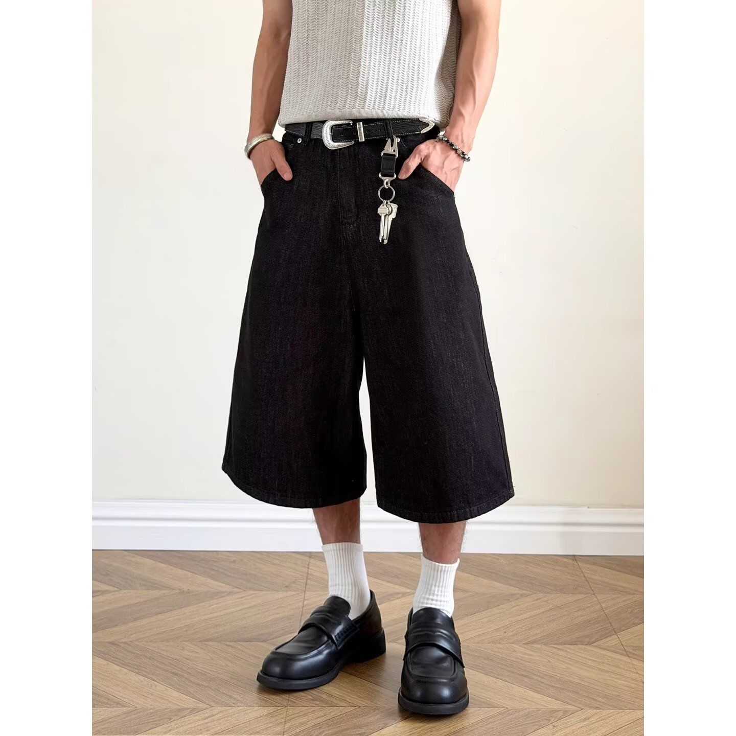 Pantaloncini in Denim da Uomo  - Embroidery Simple recensione e prezzo