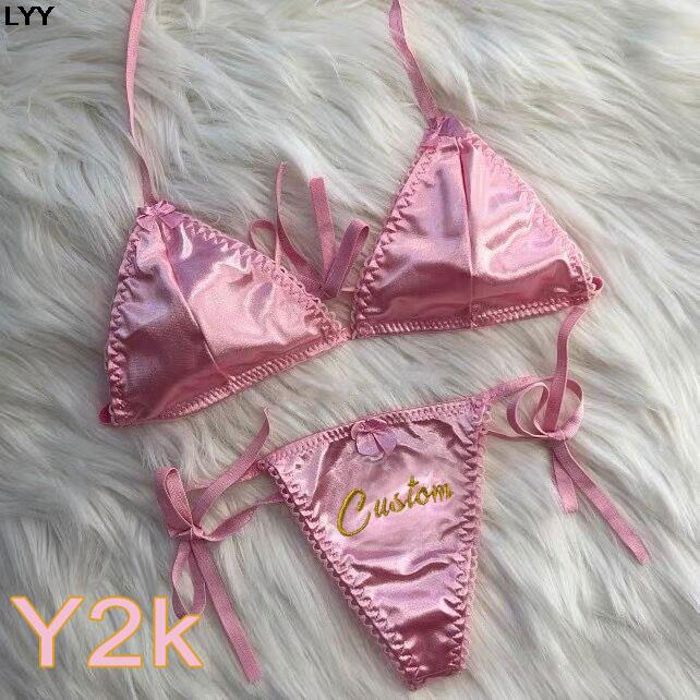 Set di reggiseno a triangolo e - Embroidery Names recensione e prezzo