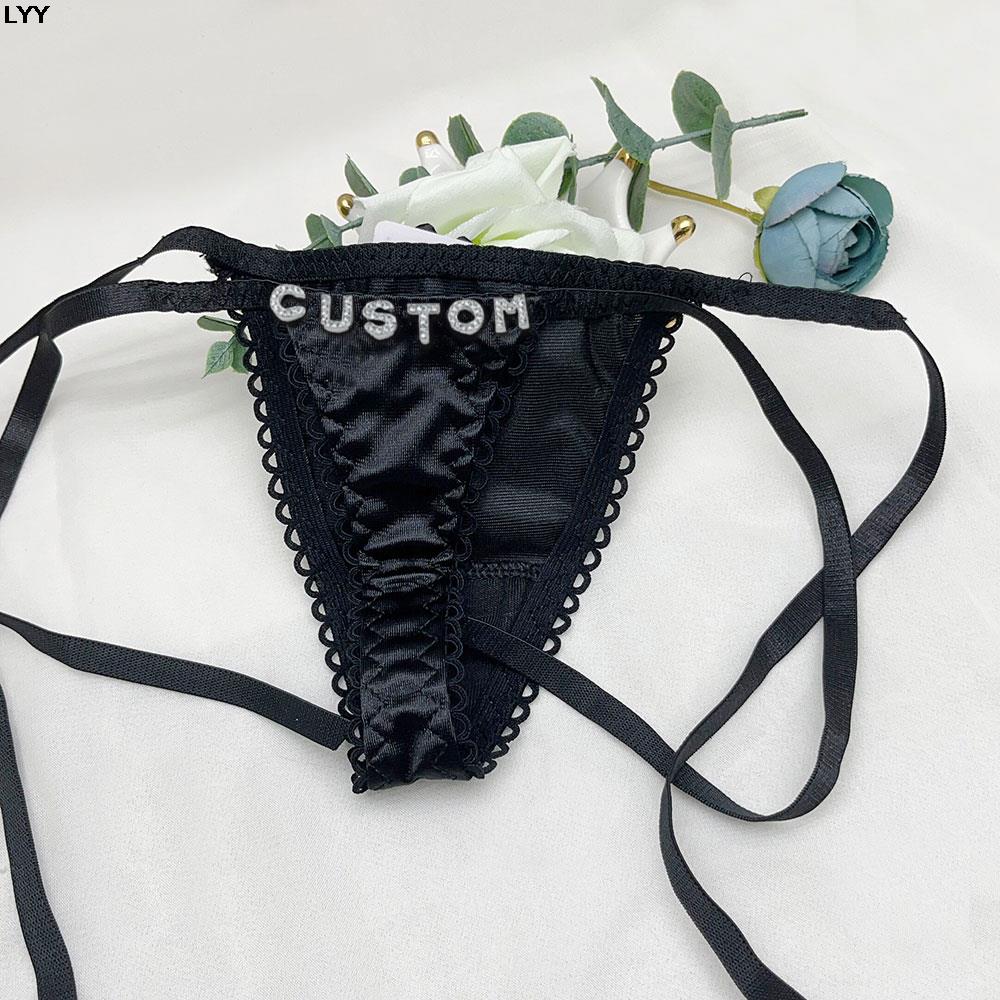 Set di reggiseno a triangolo e - Embroidery Names recensione e prezzo